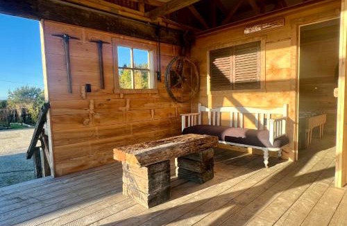 Waimangaroa House | The Coal Miners Hut