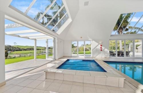 Dairy Flat House | Family Farm Retreat - Sauna & Scenic Views