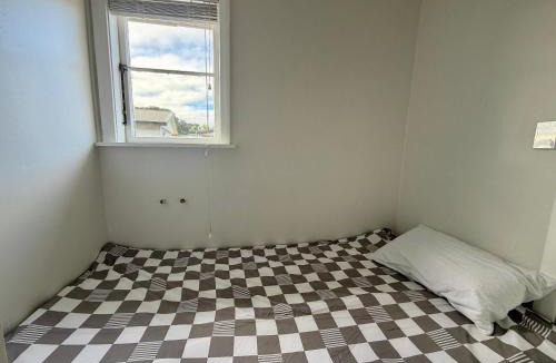 Raglan House | Lorenzen Bay - Fire Pit, SUP, Harbour View & Walks