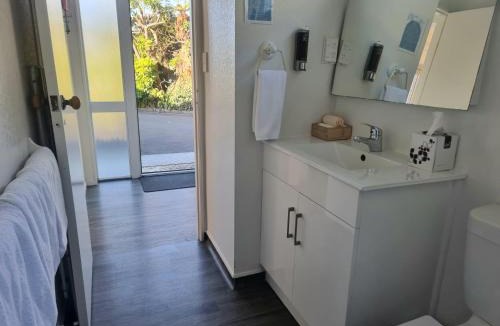 Ohope Hotel | Ohope Beach Motel