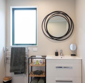 South Wairarapa District House | Shepherd's Hideaway