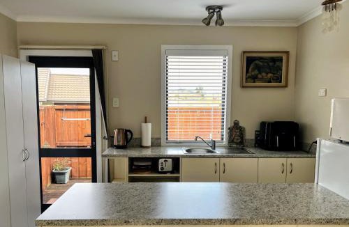 Nukuhau Apartment | Almost Country