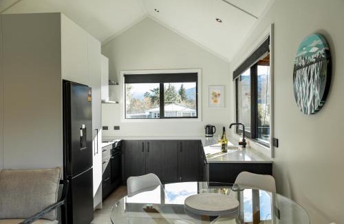 Hanmer Springs House | Well Located | Stylish | Scenic - HS86003