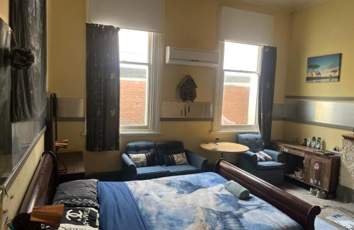 Waimate House | Paddys backpackers