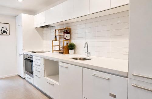 Newton Apartment | Home in the Central