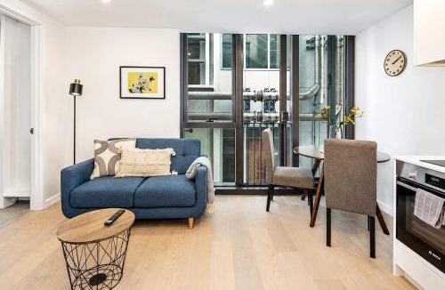 Te Aro Apartment | The Alpha Nest Stylish 1BR in Central Wellington
