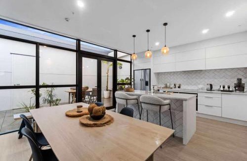 Cambridge Apartment | Heart Of Cambridge - Penthouse Prestige