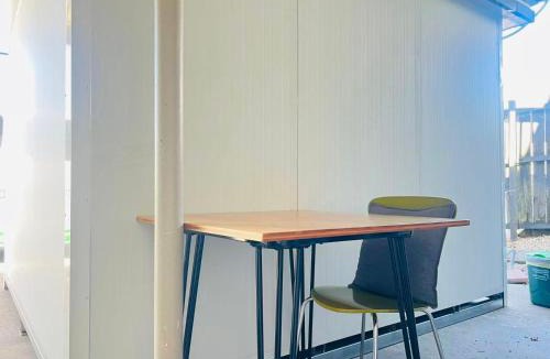 Greenhithe House | Very basic room