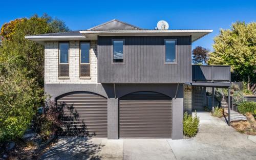 Richmond Heights House | RnR Retreat - Taupo
