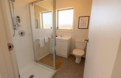 Twizel House | Relax on Rata, Cottage 2