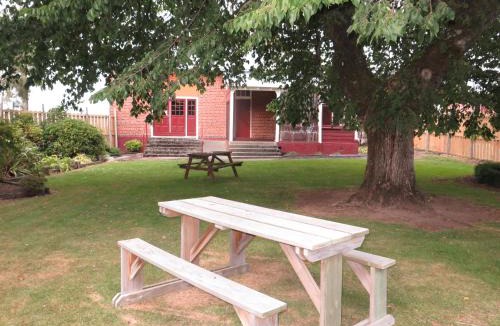 Mossburn Hotel | Mossburn Railway Hotel