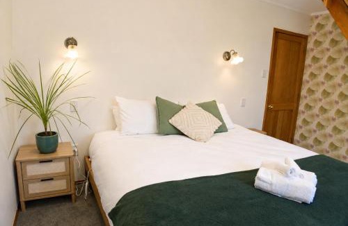 Whangarei Cabin | Ora Springs Retreat
