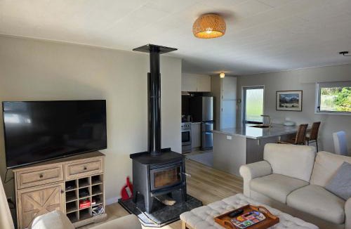 Picton Apartment | Comfy Haven in the Heart of Picton