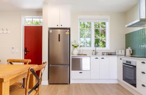 Sydenham Apartment | Sydenham 2BR New Build, Games Room