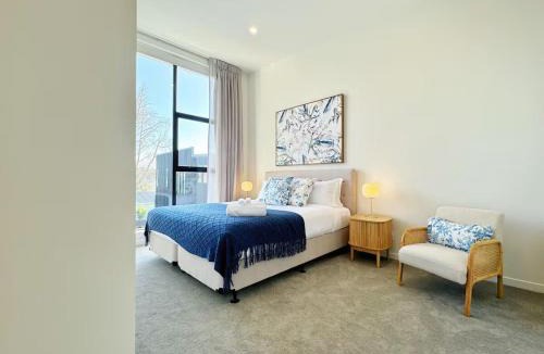 Greenlane Apartment | Modern Group-Friendly Townhouse in Auckland