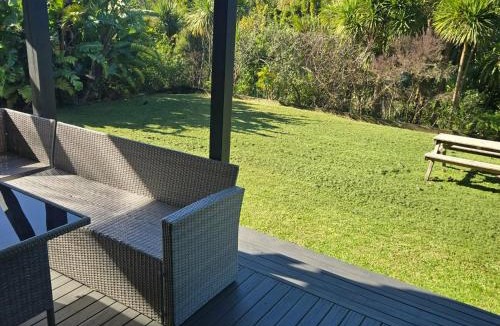 Cable Bay Apartment | Harrison's Retreat Seaside Nook