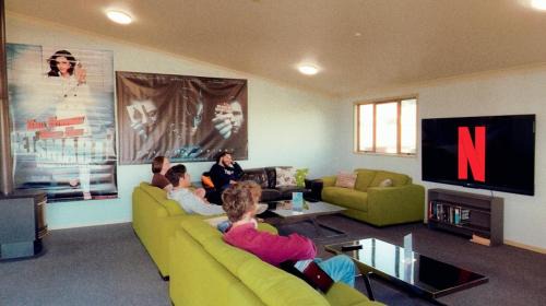 Taupo Hostel | Adventure Taupō Hostel