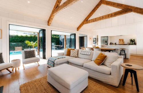 Blackpool House | Blackpool Boathouse - Stay Waiheke