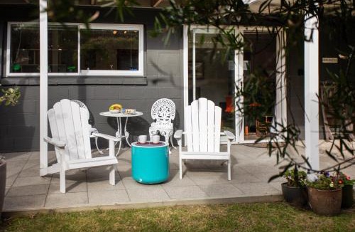 Waikanae House | Waikanae Beach Suite Retreat