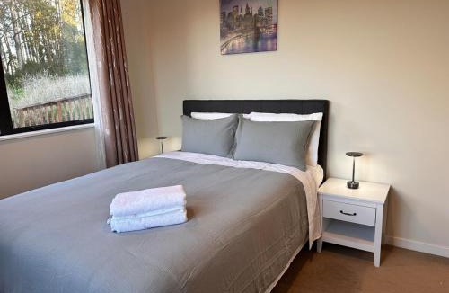 Albany Heights House | The Cozy Stay