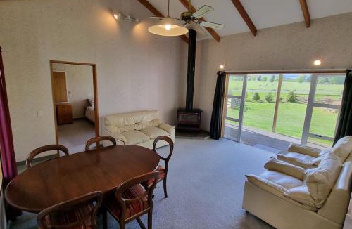 Southland District Apartment | Mattersville
