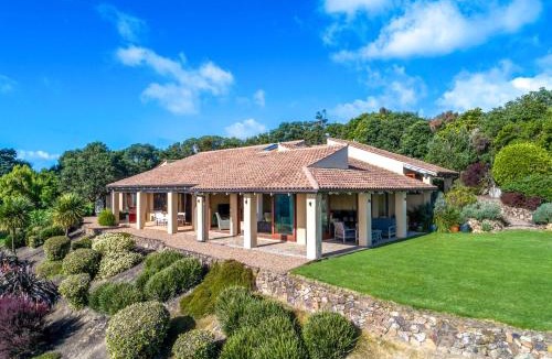 Matiatia Bay House | Tangaroa Estate Luxury Coastal Escape
