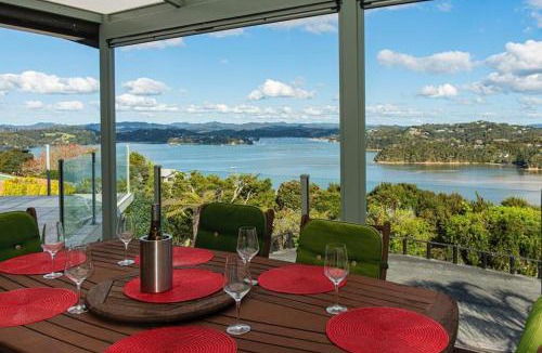 Paihia House | FABULOUS HOLIDAY HOME WITH VieW