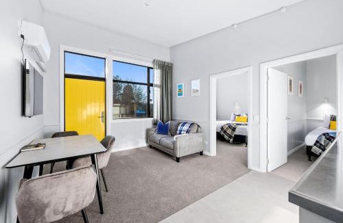 Dunedin Hotel | Myhub Holiday Park Dunedin