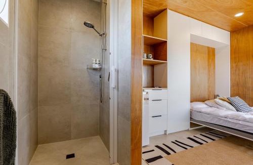 Torbay House | Your Private Seaview Retreat