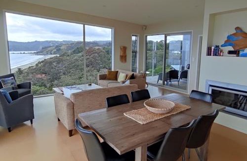 Rings Beach House | The Wow House