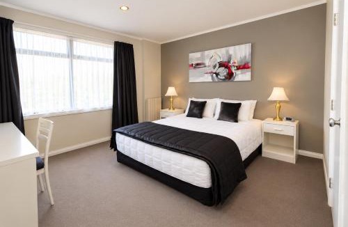 Lower Hutt Hotel | Champers Motor Inn