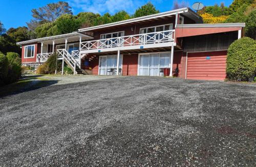Waikawa Apartment | The Anchorage