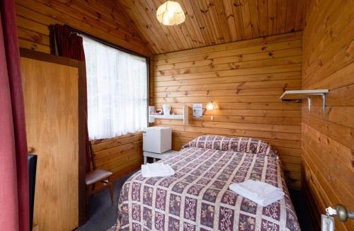 Palmerston Hotel | Waihemo Lodge Hotel
