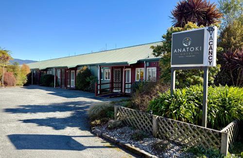 Takaka Hotel | Anatoki Motel