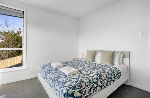 St. Clair House | St Clair Heights Panoramic Views