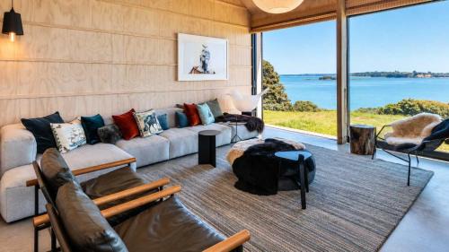 Oneroa House | Mawhiti - Stay Waiheke