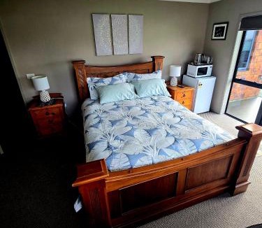 Midhirst House | Petes Country Retreat