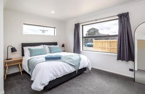 Martinborough House | Broadway On New York
