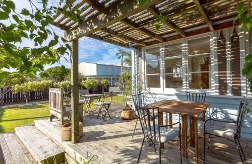 Martinborough House | Strasbourge Cottage, Martinborough