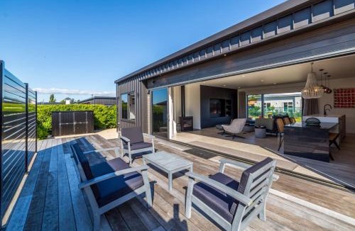 Martinborough House | Vinebox on Wilson, Martinborough