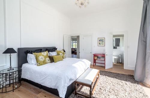 Dyerville House | The White House, Martinborough