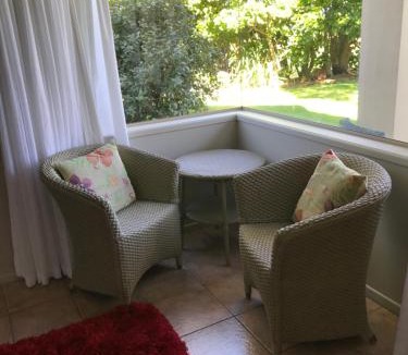 Tanners Point Apartment | Harbour views
