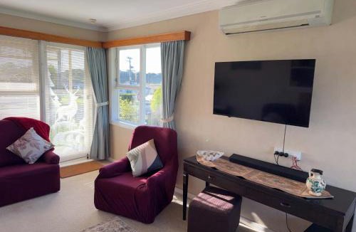 Paeroa House | Home away from Home