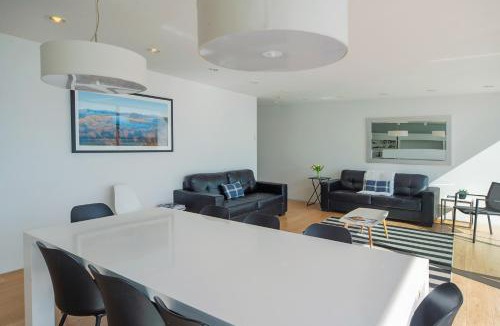 Nelson House | Beachfront Retreat - Architectural & Ocean Views