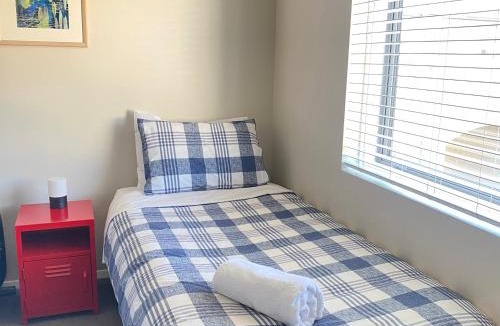 Akaroa Apartment | Akaroa Vista Apartment with car park