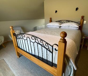 Clyde Apartment | The Loft on Miners Lane