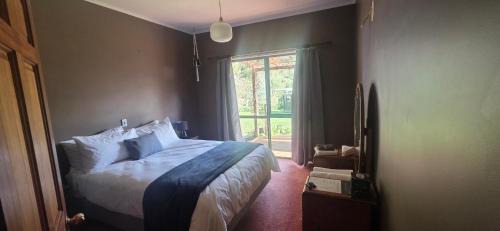 Te Kuiti House | Titiwai Homestead 4 Bedroom Farm Stay