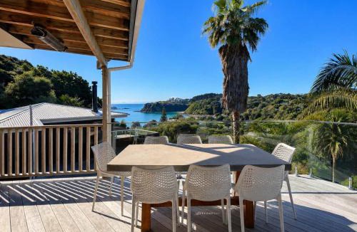 Palm Beach House | Island View - Stay Waiheke