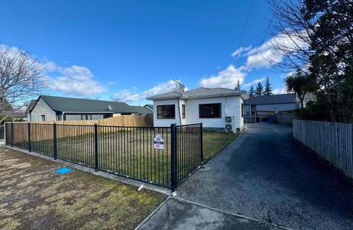 Hanmer Springs House | 42 Scarborough Tce