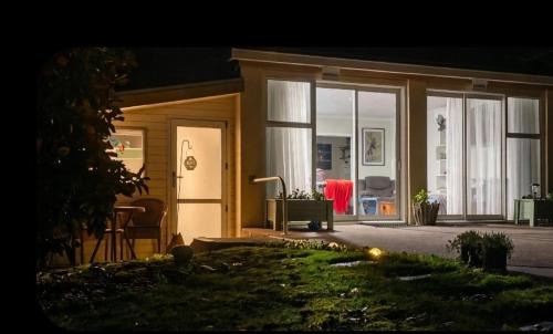 Piopio House | Highbird B&B